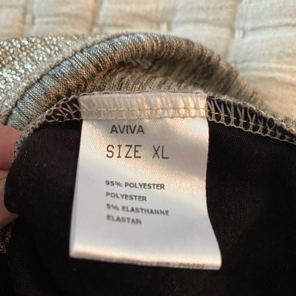 Deby Debo Metallic Gold Faux Wrap Dress Women’s XL - Picture 6 of 7